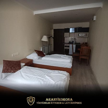 Aranykorona Apartmanhaz 미슈콜츠 외부 사진