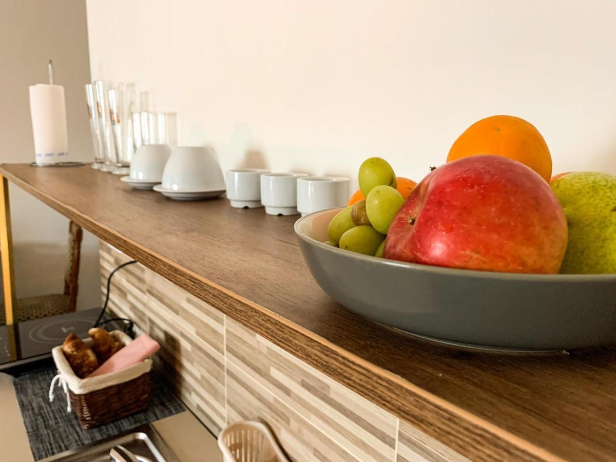 Aranykorona Apartmanhaz 미슈콜츠 외부 사진