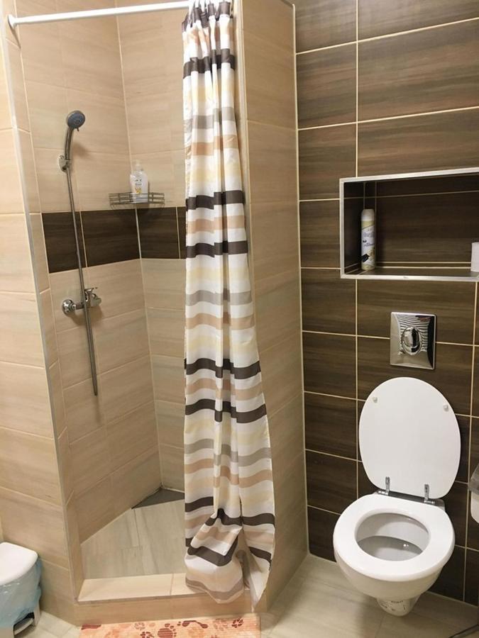 Aranykorona Apartmanhaz 미슈콜츠 외부 사진
